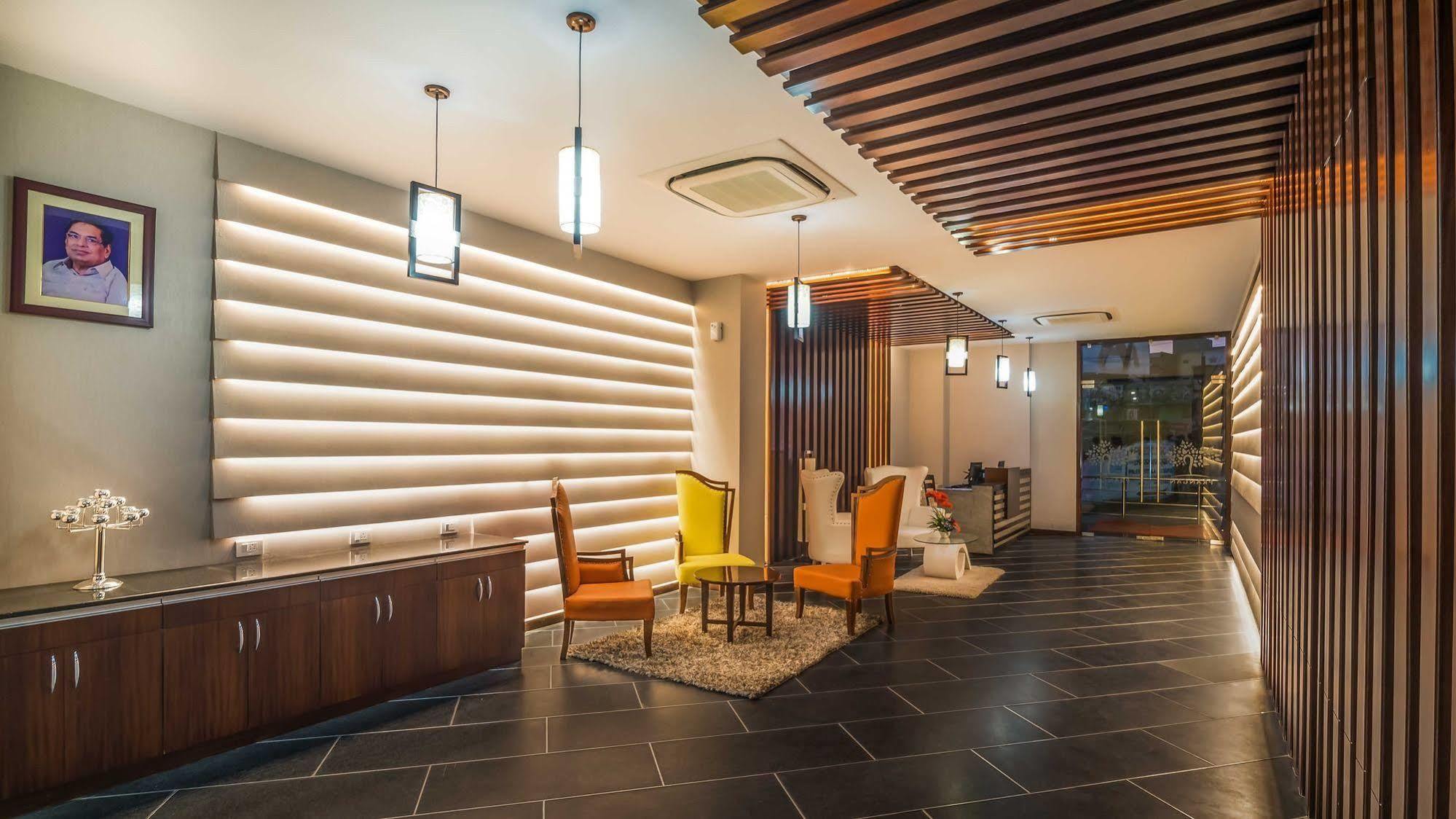 Mango Hotels Prangan Bhubaneswar Zewnętrze zdjęcie